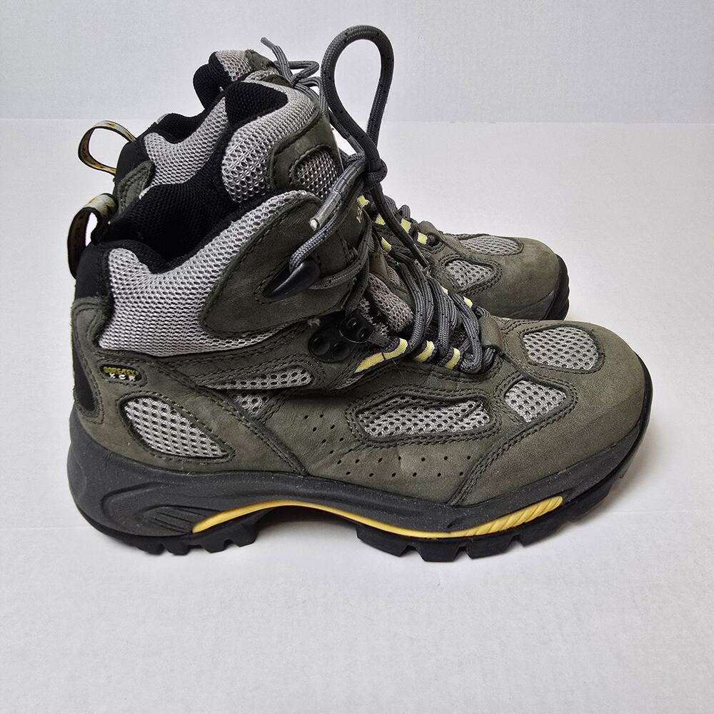 Men's Vasque Hiking Boots Size 6.5 Vibram Gore-Tex XCR